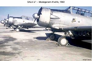 196- ARMEE DE L'AIR EN ALGERIE 1945-1962-44 (45)